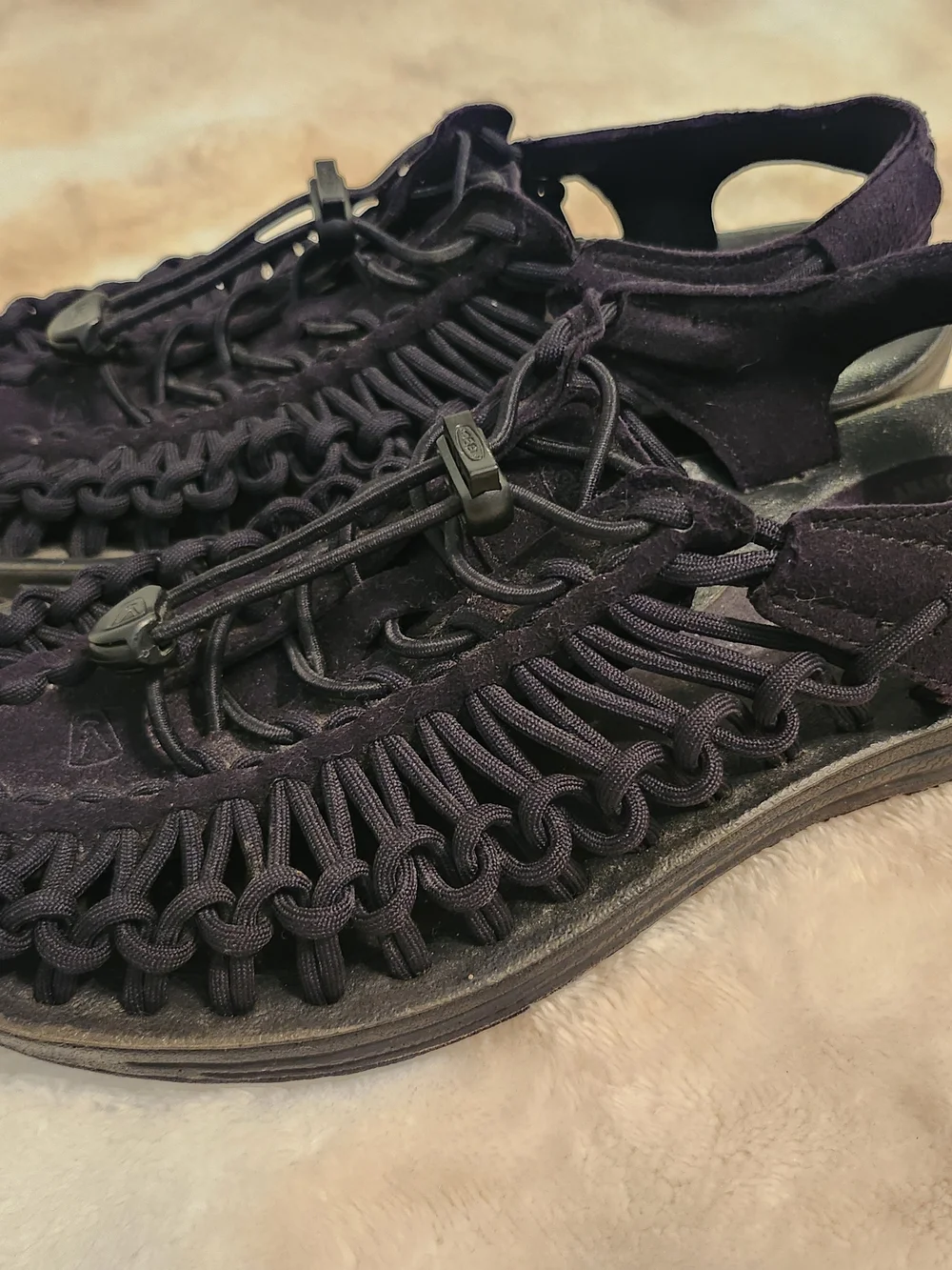 Keen Black Cord Woven Slip On Sandals Adjustable Tie Black Women 7.5